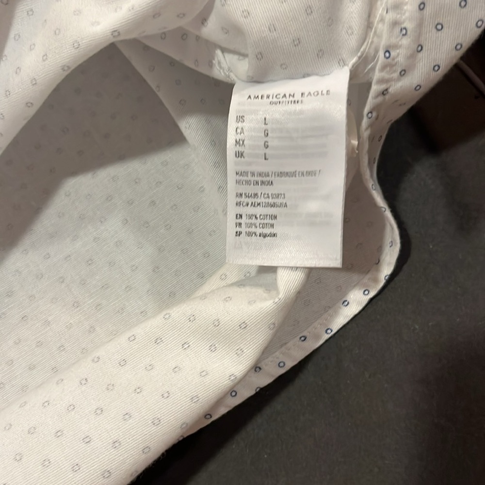 American Eagle shirt! - Picture 6 of 7